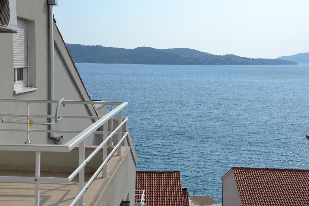 Apartment Gabi Trogir Room photo
